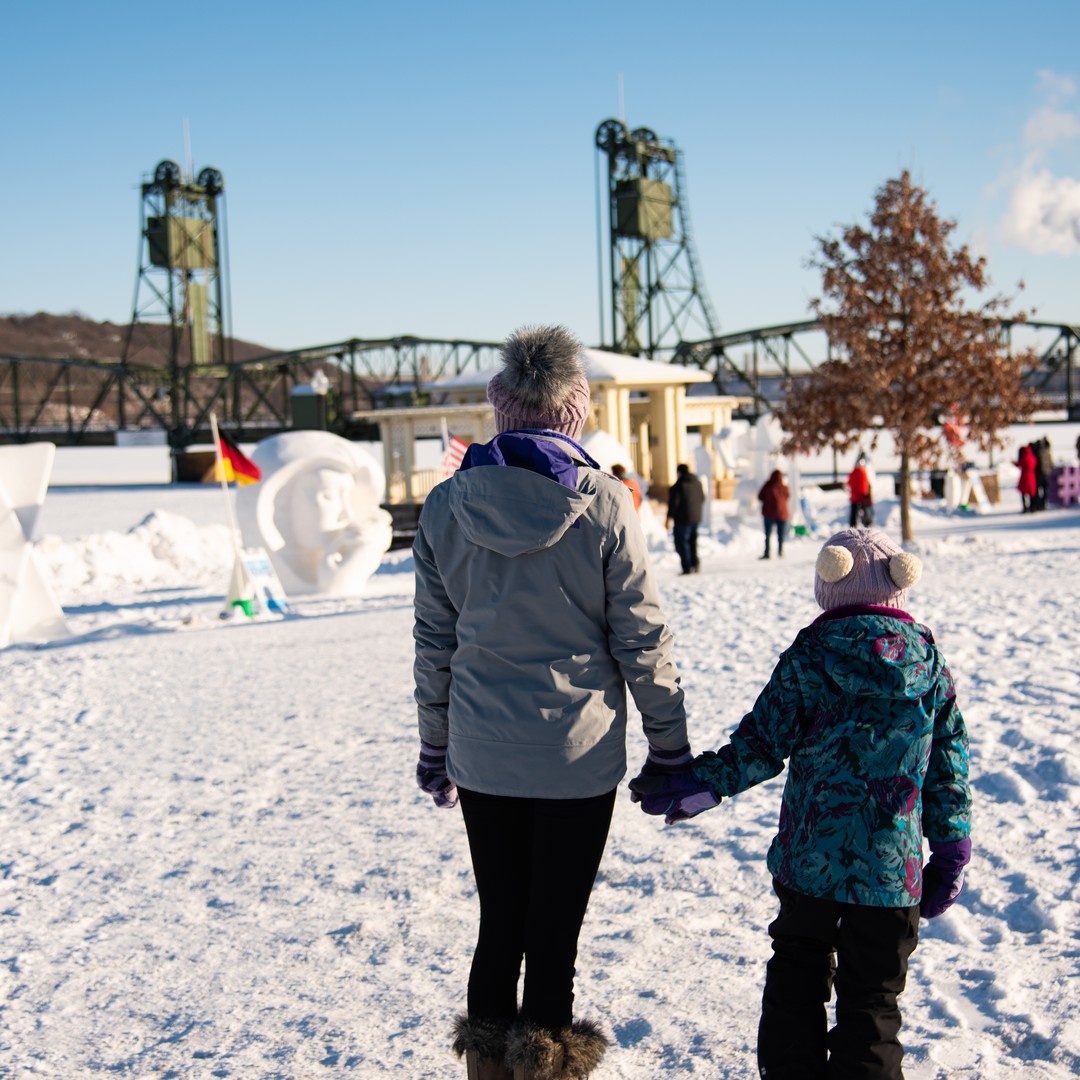 The Minnesota winter is nearing the end and it's only a matter of time to enjoy the snow! Community members gathered the last few months to celebrate and admire the beauties of winter along the famous St. Croix River in Downtown Stillwater. What was your favorite part of winter? Let us know in the comments! 📸: Sharolyn Hagen, Upstream Fellow @sharolyn_hagen_photography ..#mnupstream #goupstream #lovingwherewelive #stillwatermn #mnwinter — from Instagram