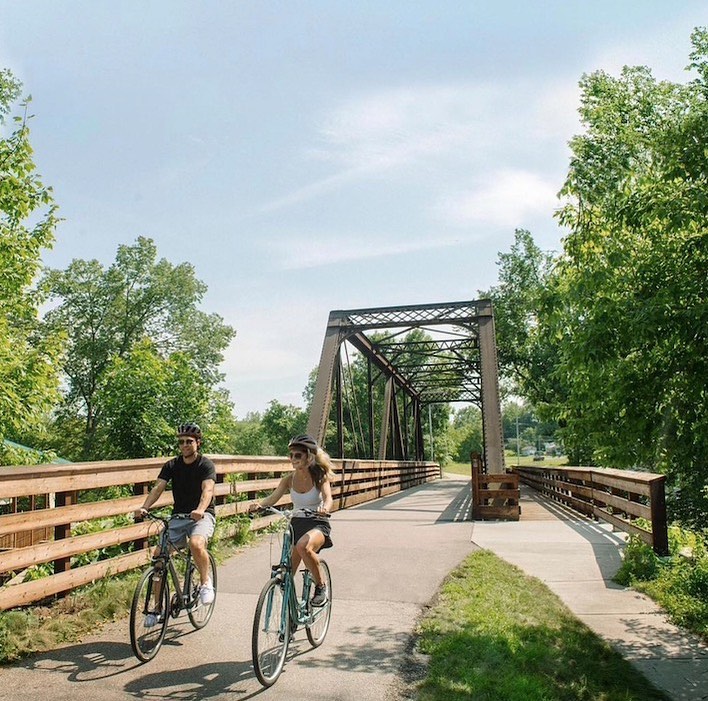 Cycling away into our next Minnesota spotlight! This week we will be celebrating Southeastern MN and the greater Rochester area. From the bike trails in Lanesboro to the rolling farmland of Mabel, these beautiful communities are filled with many amazing natural features. Tag a friend from Southeastern MN down below!📸: @lanesboromn @midwestliving#mnupstream #goupstream #southeasternmn #rochestermn #lanesboromn #bikingmn — from Instagram