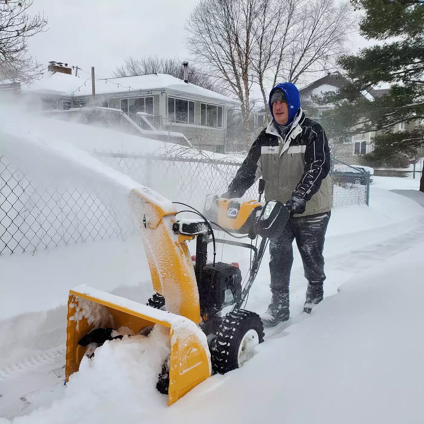 Every year, north Minneapolis resident Paul Skrbec invites neighbors with snowblowers to join his “snowblower challenge:” Go a little farther and clear sidewalks for the whole block.Skrbec is 52 and retired but said that every winter since 1994, barring some years living out-of-state, he has removed snow for neighbors. “The idea is for people who do have that ability to do so to be kind to their neighbors and to help them out,” he said. “I've got a couple of neighbors that are elderly, and they maybe can't shovel very well, but yet the street needs to be accessible for people. And so this is a kind of an effort to have people do that.”Read more about Paul via the @mprnews story via link in bio! — from Instagram